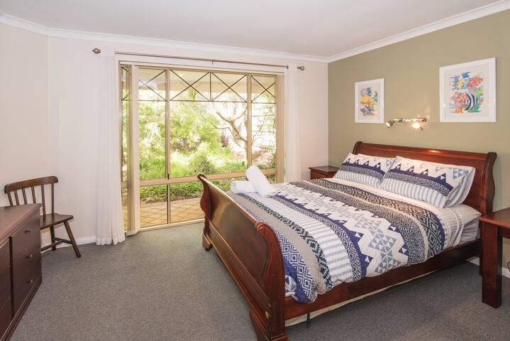 Old Dunsborough Family/pet friendly with spa gallery image 5