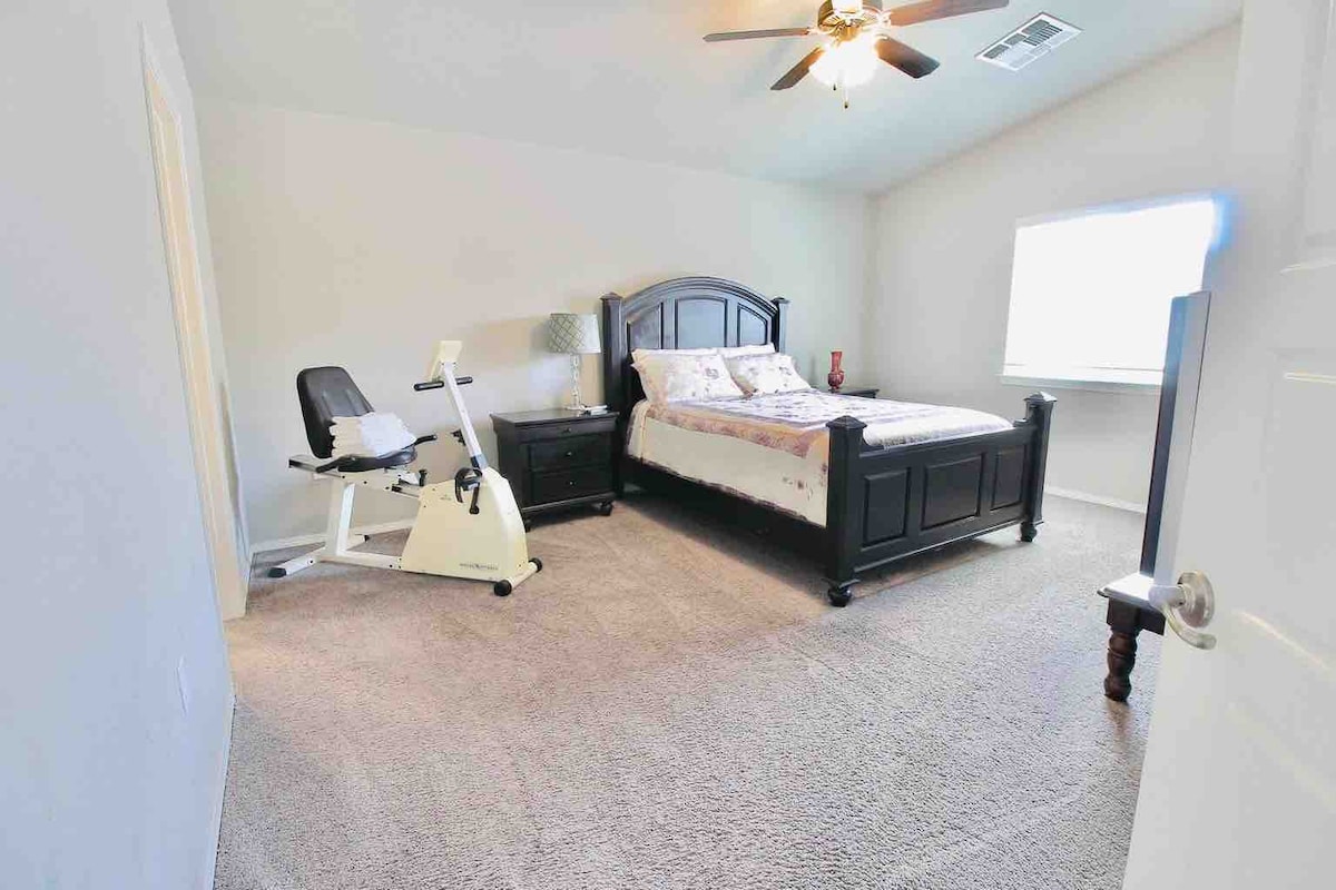 საძინებელი 1