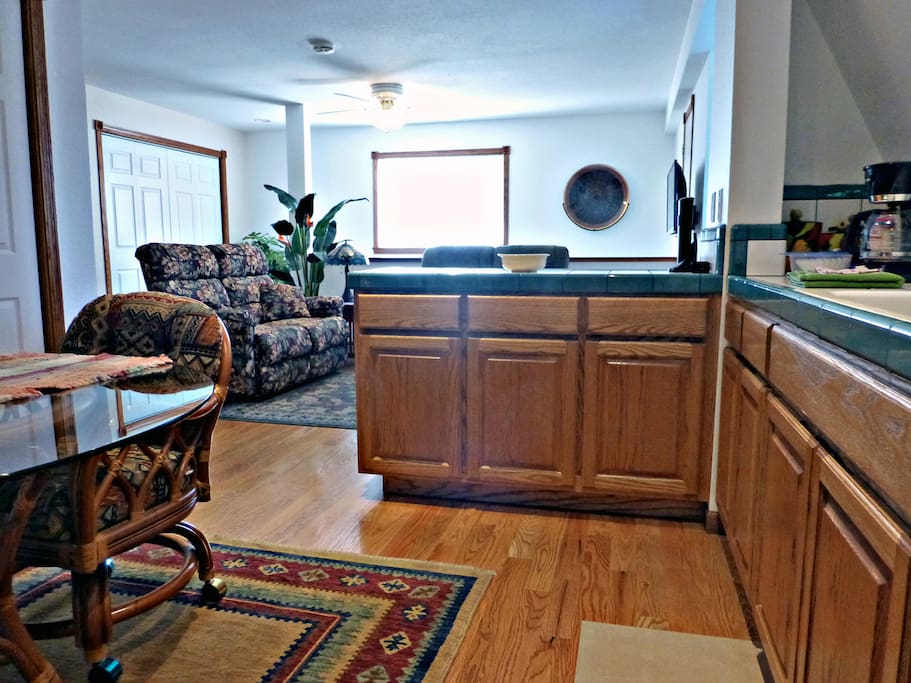 The dining area can comfortably accommodate 4 guests