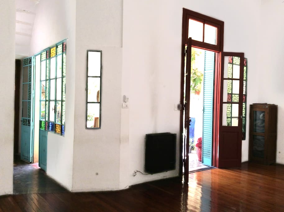 luminoso estudio unico