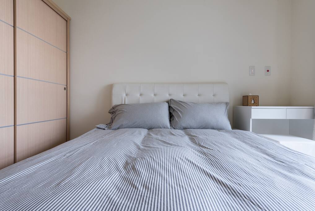 法國高級羽絨床組。
Clean and comfortable.