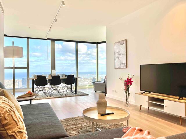 Sky high WSP 3B2B Apa with pool gallery image 3