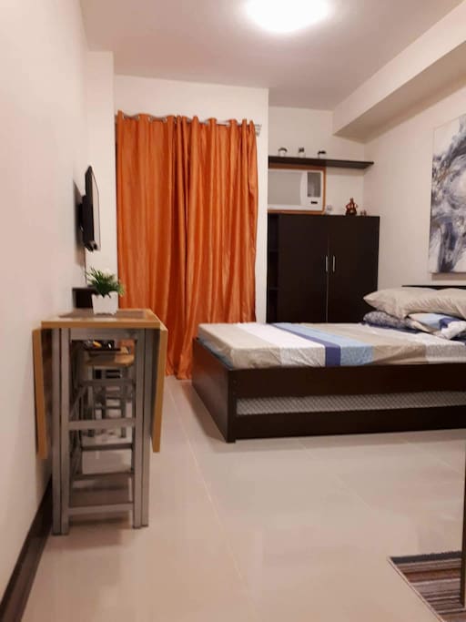 Fully furnished studio unit