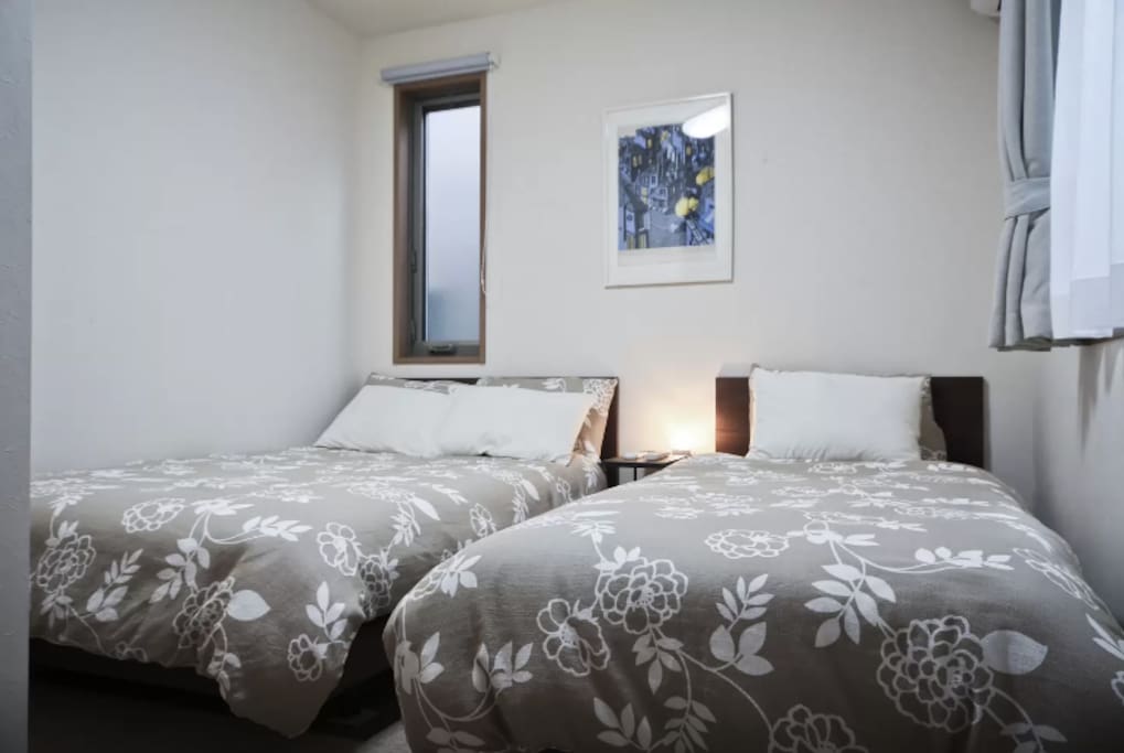 Room2
