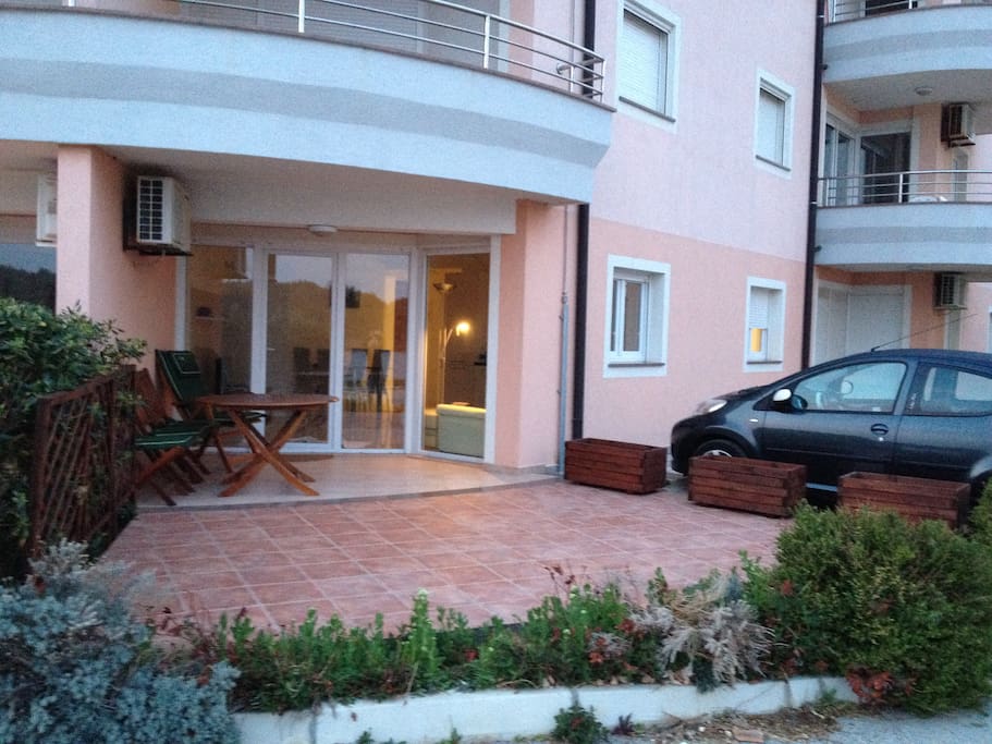 Patio area and parking space