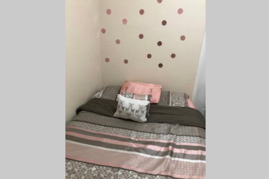 Bed 3