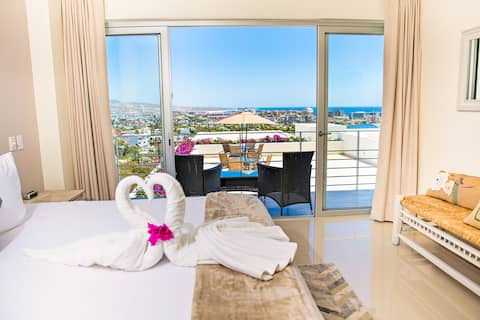 Vista del Mar-Spectacular Ocean & City Views!