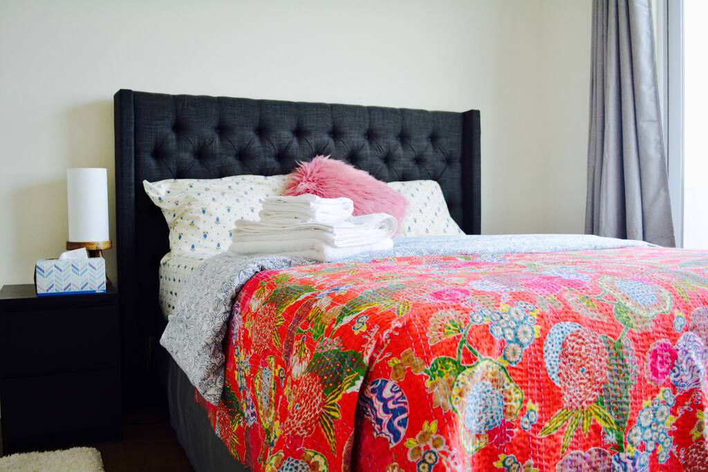 Comfortable queen bed