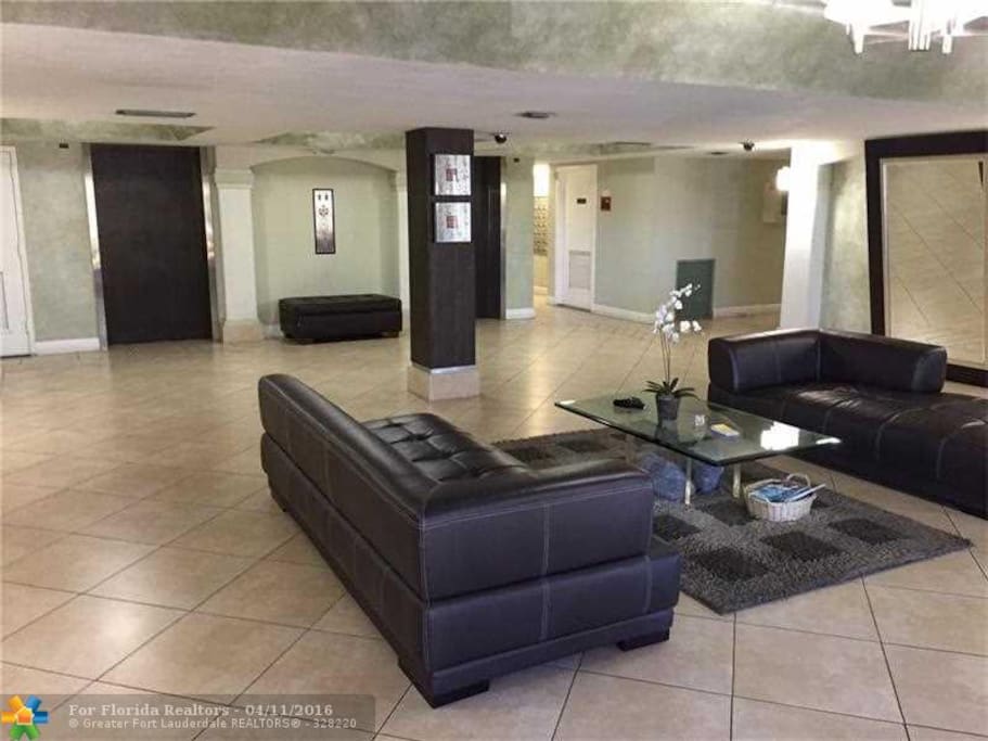 Lobby & Building stylish
