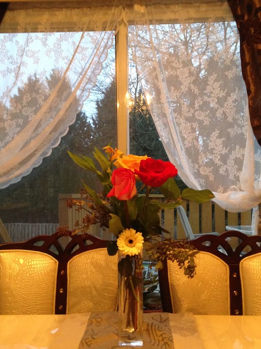 Lovely dinning room