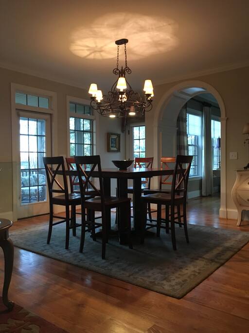 Breakfast room with lake view.