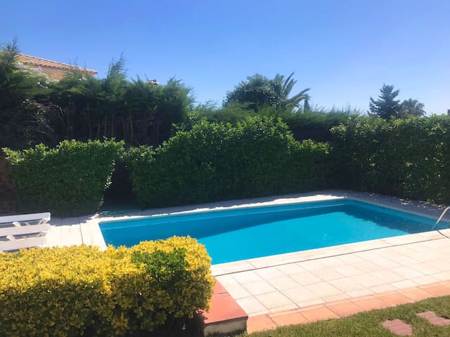 Club Villamar – Sophie