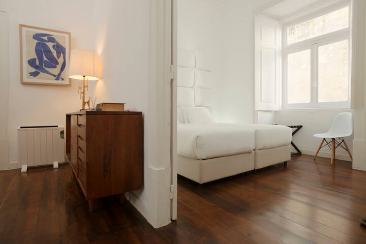 Sé Vintage Apartment. gallery image 2