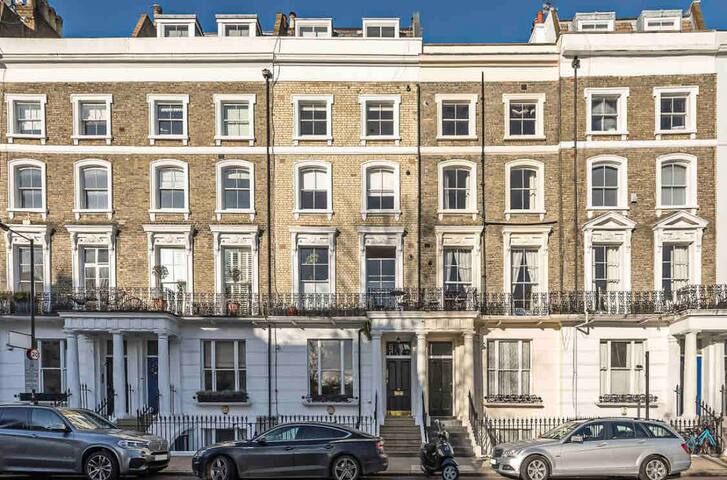 Notting Hill Stylish 3-Bedroom with Private Garden