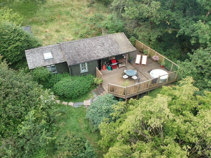 forest hideaway, hot-tub, cinema