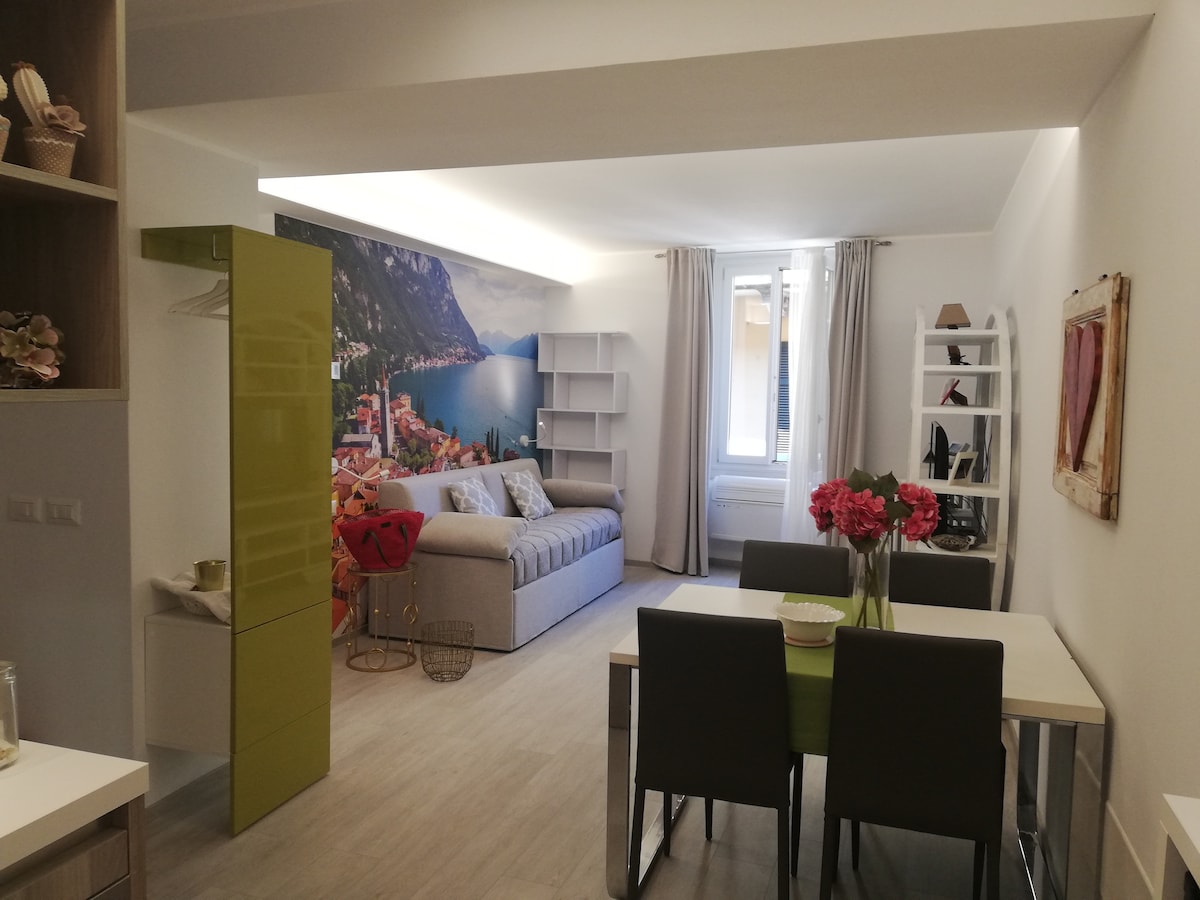 Annuncio Airbnb popolare: Blue house Varenna Harmony- downtown & near lake a Varenna