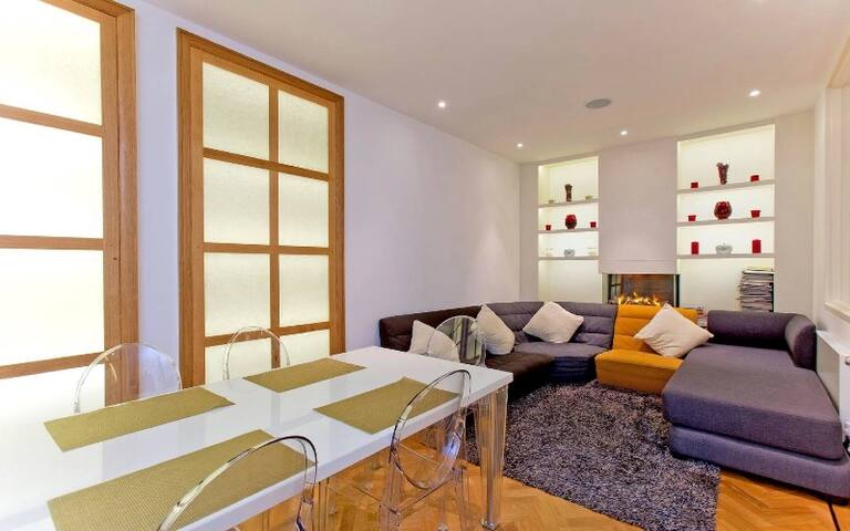 Modern and Spacious 3/4 Bed, AC, South Kensington