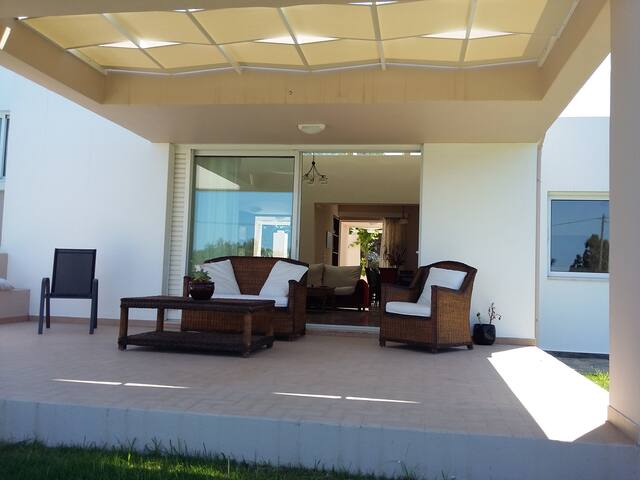 Vila Leonidas (ΑΜΑ)00000122062