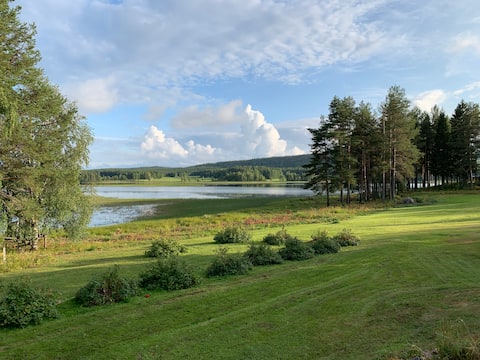 Scenic and water-friendly accommodation at Råneälven.