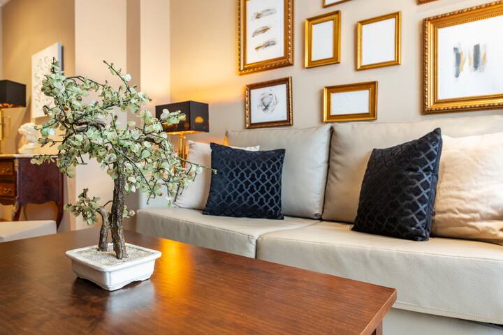 Abastos Elegant Apartment Mid-term gallery image 3