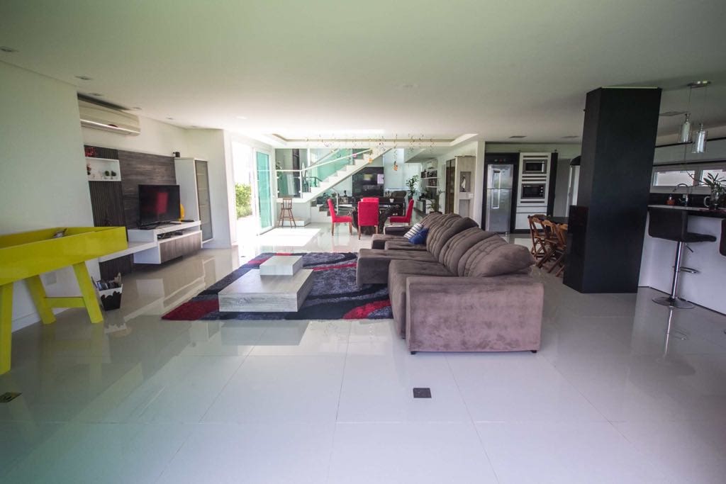 Amplo living integrado
