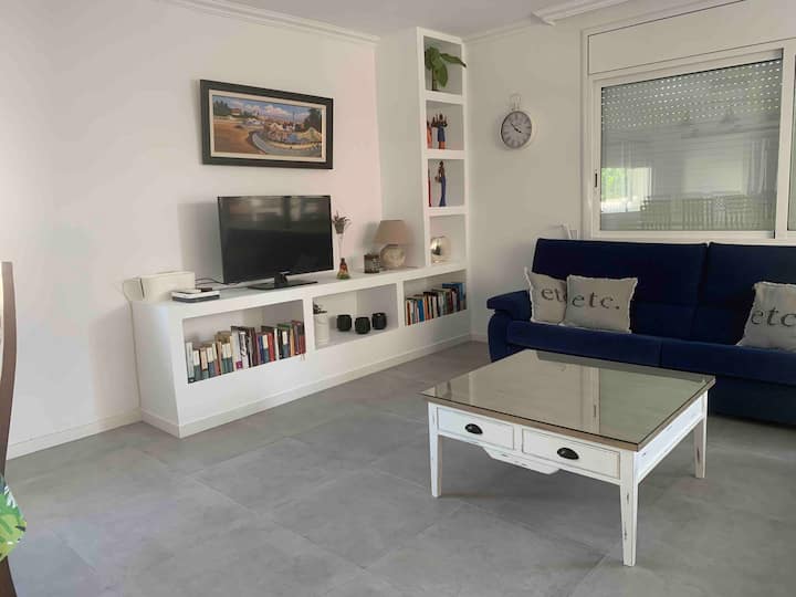 Big House With Swimming Pool - Segur de Calafell