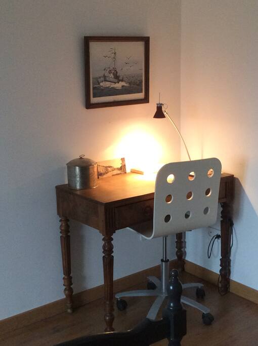 Bureau chambre 2