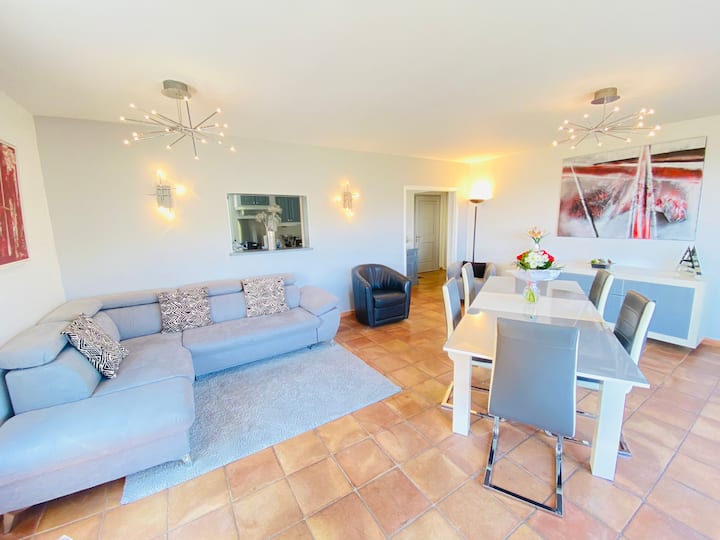 Maison Sur Les Hauteurs Vue Mer Avec Jacuzzi - Roquebrune-sur-Argens