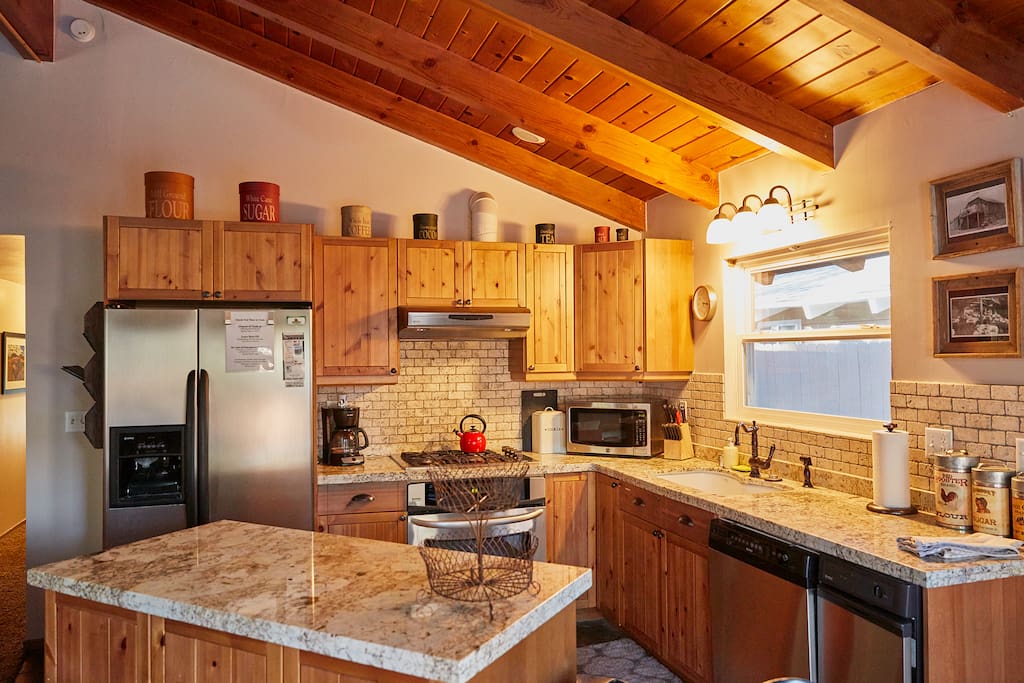 Modern Kitchen with Stainless Steel Appliances!