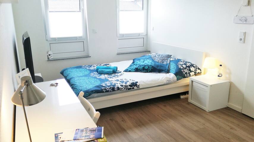 CENTRAL, quiet and nice room of 12qm in ALTSTADT