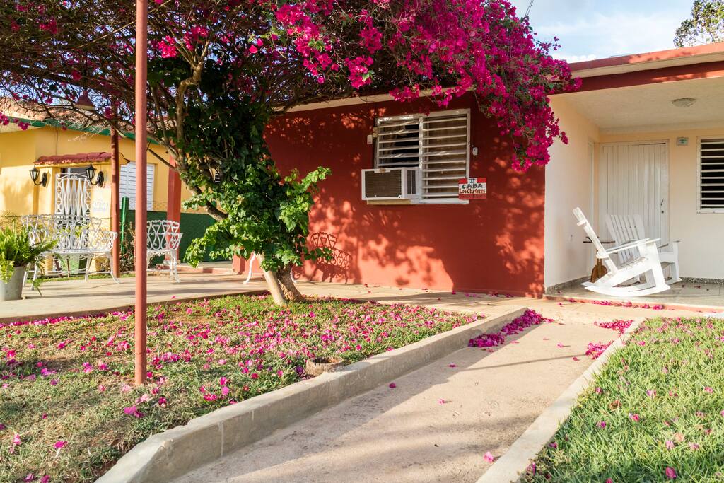 Entrada a la casa