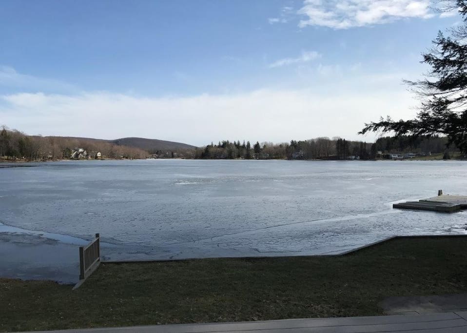 Lewis Lake