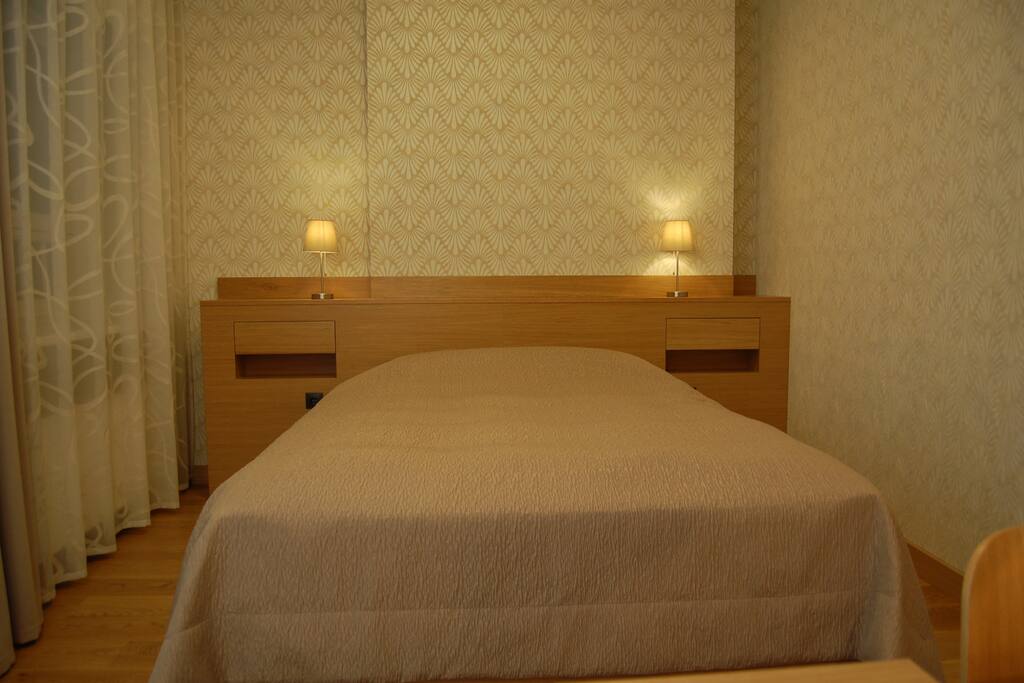 King size double bed