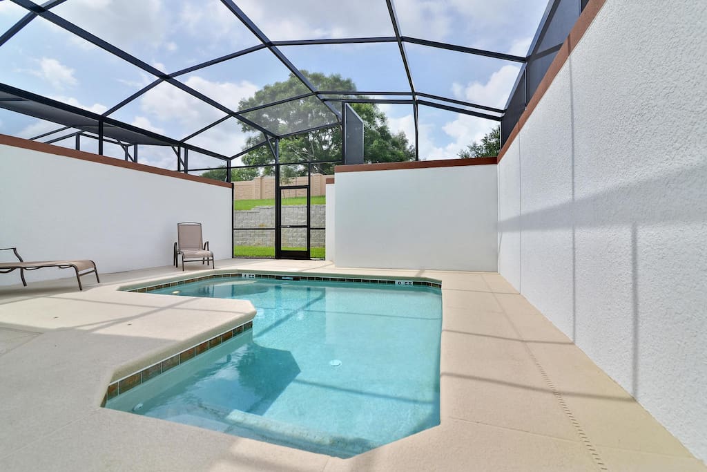 Enjoy the Florida sunshine in your private, enclosed plunge pool area! Relax on the deck loungers reading a book or sun bathing in this private paradise.