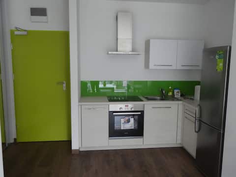 Top performing Airbnb: Cube 2+2 +2 in Czechów Południowy