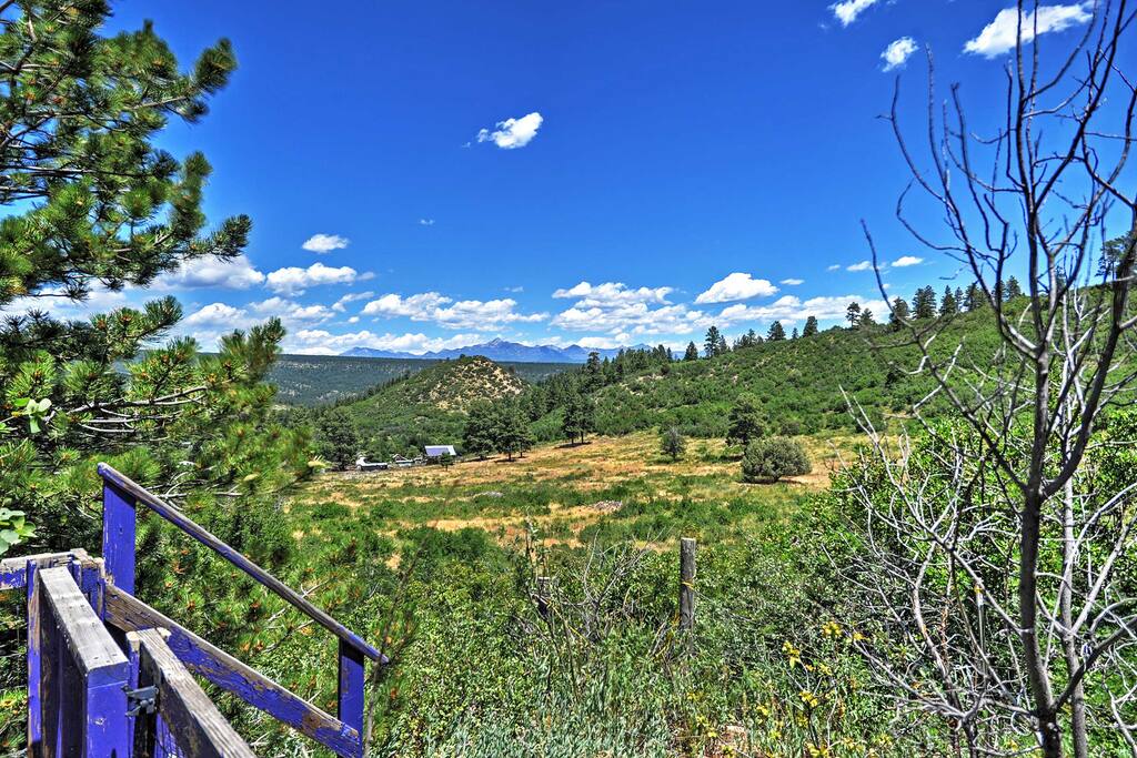 You'll never get tired of these outstanding mountain views!