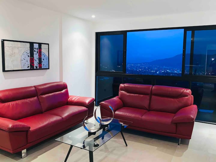 Modern apartment with incredible views of the city Condominiums for