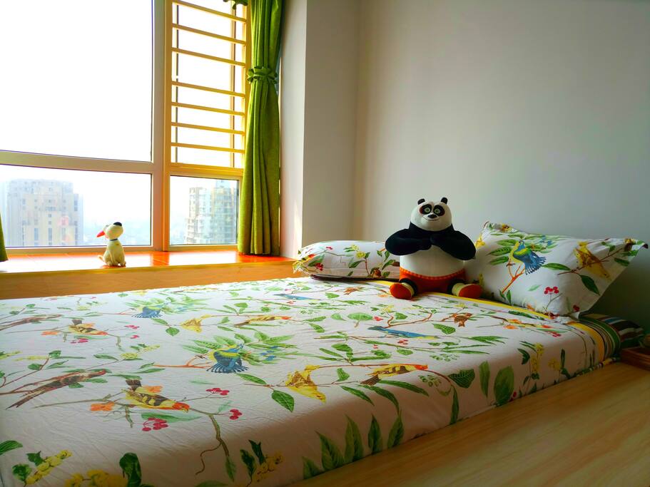 主卧不同风格的床品2