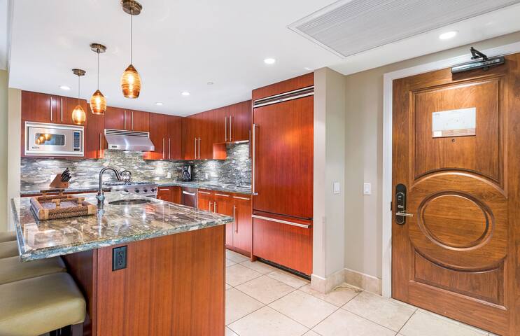 Maui Resort Rentals: Honua Kai Konea 525 gallery image 5