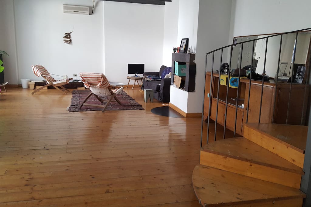 lounge