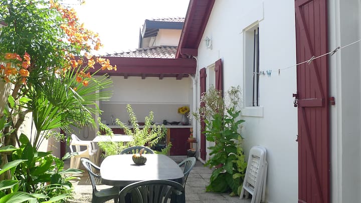 Anglet Maison Avec Parking Calme Et Ensoleillée - Biarritz