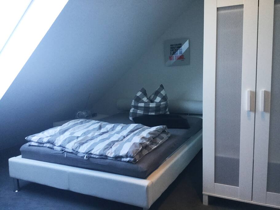 Zimmer mit Doppelbett