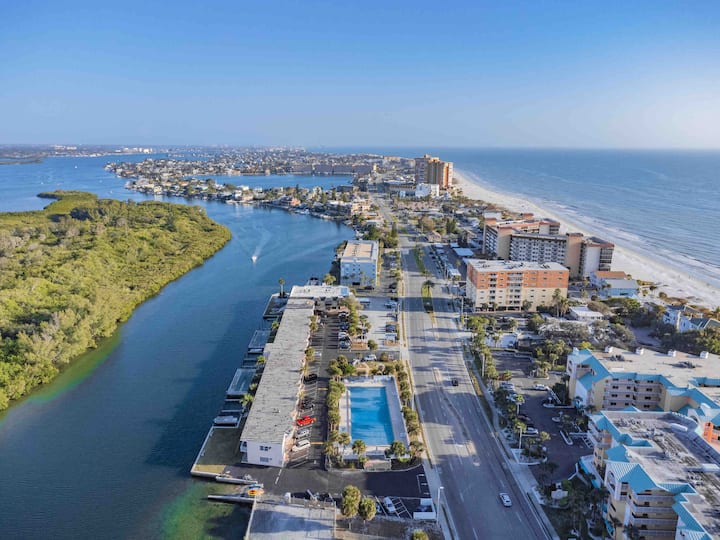 Redington Shores Vacation Rentals & Homes Florida, United States Airbnb