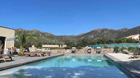 Cozy villa with pool in Balagne