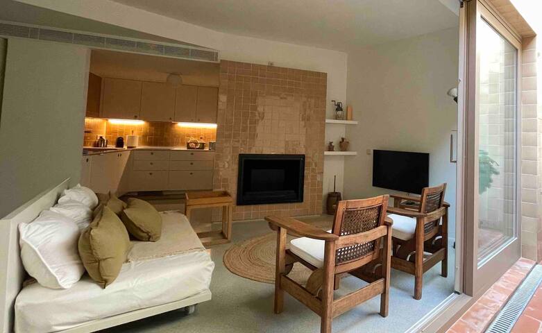 Nuevo apartamento con terraza y piscina gallery image 5