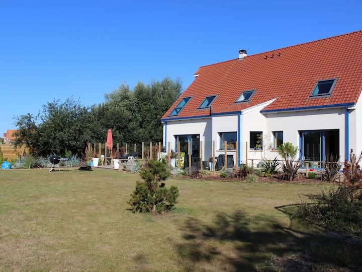 Contemporary House 240m² With Outdoor Jacuzzi - Berck