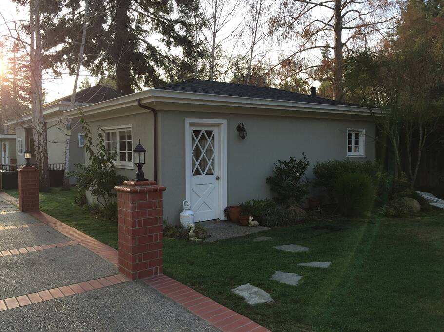 Guest Cottage