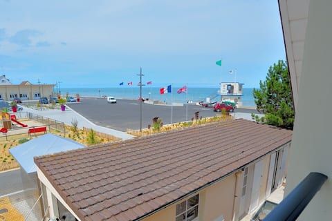 Villa Magulie, beachfront calm