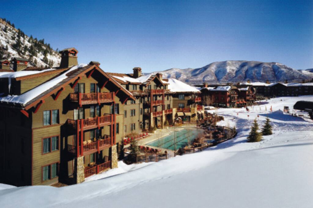 ski in/out