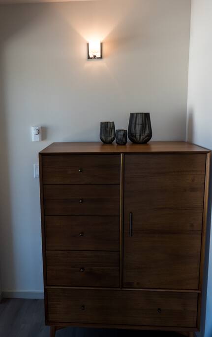 Chifforobe